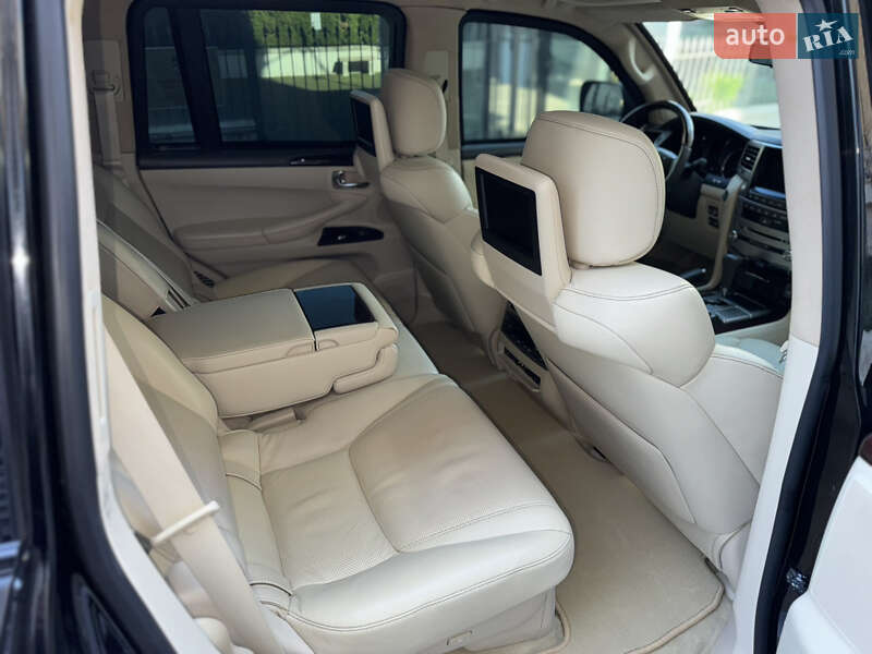Позашляховик / Кросовер Lexus LX 2010 в Києві