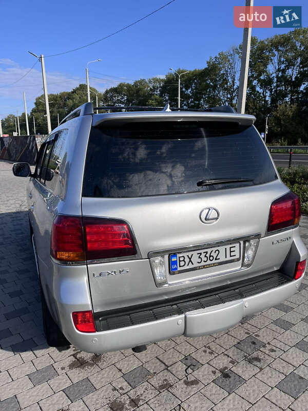 Внедорожник / Кроссовер Lexus LX 2008 в Ровно