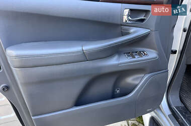 Внедорожник / Кроссовер Lexus LX 2008 в 