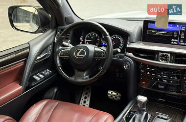 Позашляховик / Кросовер Lexus LX 2019 в 