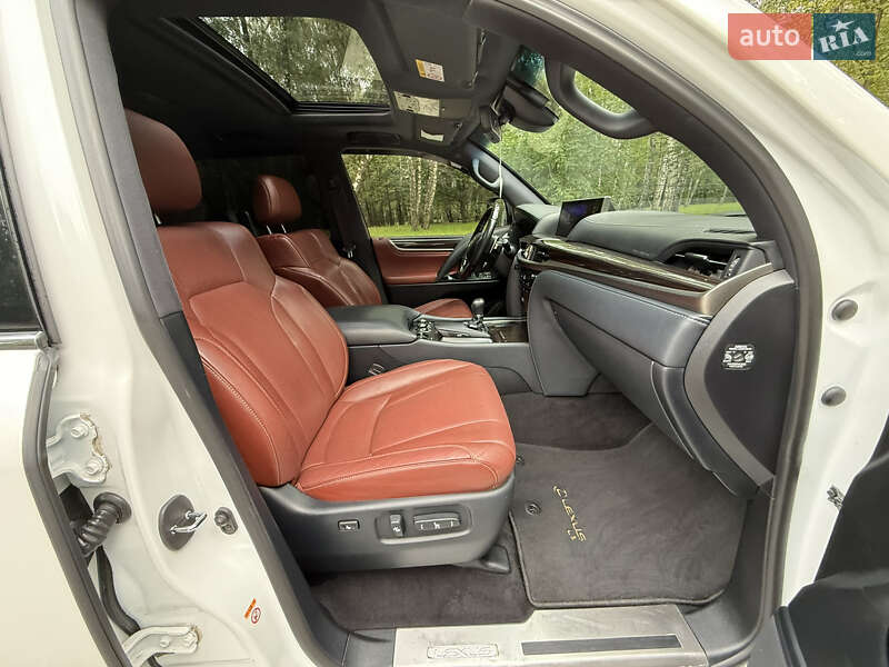 Внедорожник / Кроссовер Lexus LX 2019 в Тернополе фото 39 Внедорожник / Кроссовер Lexus LX 2019 в Тернополе