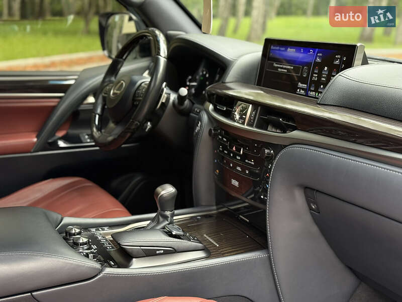 Внедорожник / Кроссовер Lexus LX 2019 в Тернополе фото 41 Внедорожник / Кроссовер Lexus LX 2019 в Тернополе