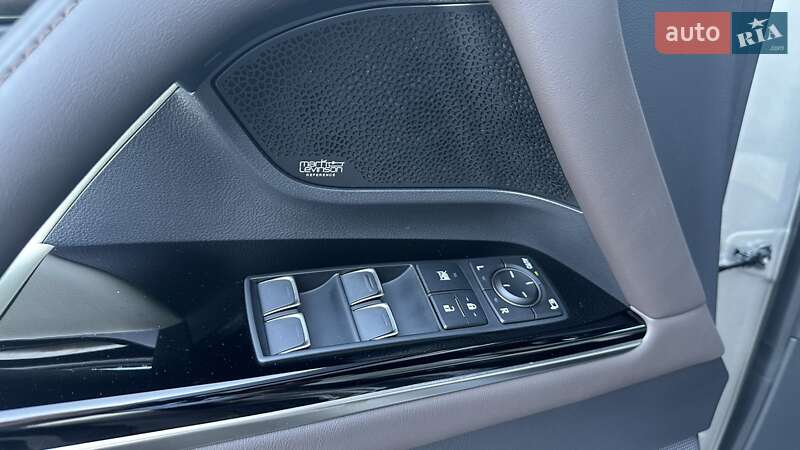 Позашляховик / Кросовер Lexus LX 2022 в Києві