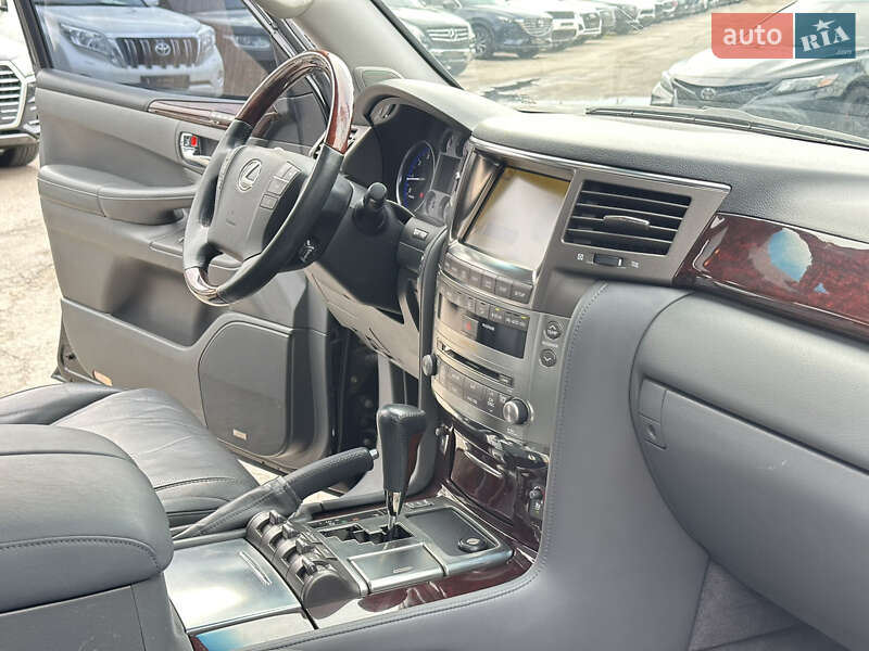 Позашляховик / Кросовер Lexus LX 2010 в Харкові фото 25 Позашляховик / Кросовер Lexus LX 2010 в Харкові