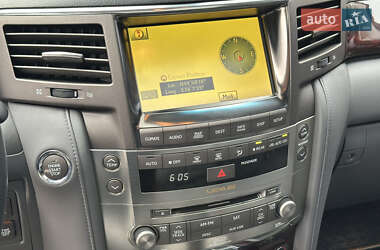 Внедорожник / Кроссовер Lexus LX 2010 в 
