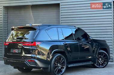 Внедорожник / Кроссовер Lexus LX 2022 в 