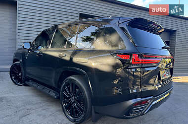 Внедорожник / Кроссовер Lexus LX 2022 в 