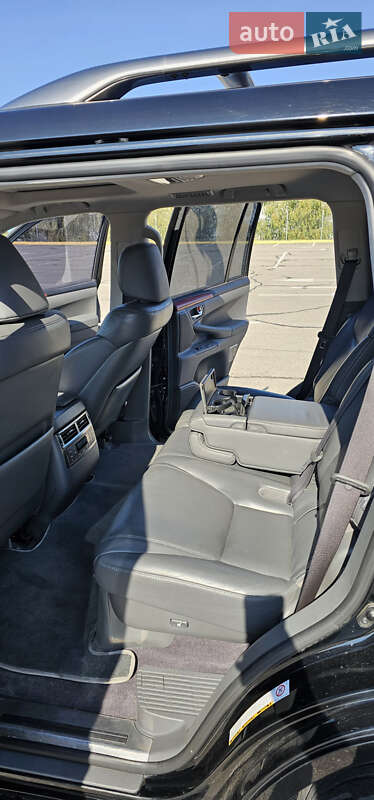 Позашляховик / Кросовер Lexus LX 2008 в Києві