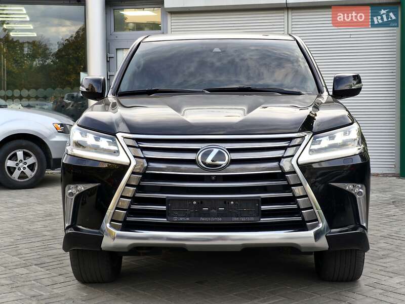 Позашляховик / Кросовер Lexus LX 2017 в Дніпрі