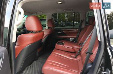Позашляховик / Кросовер Lexus LX 2017 в 