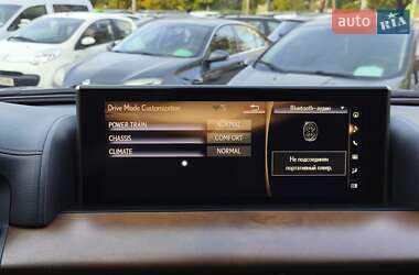 Позашляховик / Кросовер Lexus LX 2017 в 