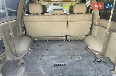 Внедорожник / Кроссовер Lexus LX 2006 в 