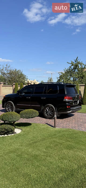 Внедорожник / Кроссовер Lexus LX 2014 в Сарнах