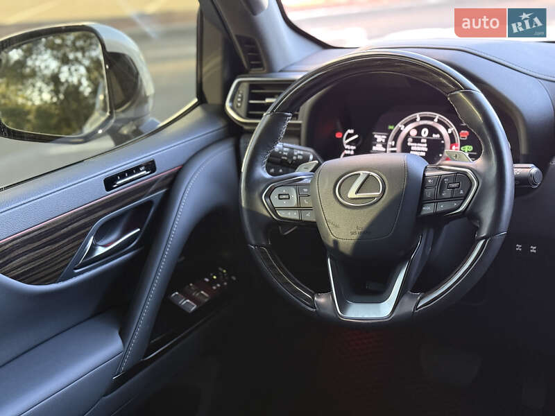 Позашляховик / Кросовер Lexus LX 2022 в Києві