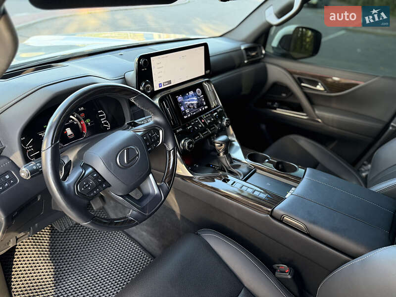 Позашляховик / Кросовер Lexus LX 2022 в Києві
