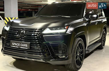 Внедорожник / Кроссовер Lexus LX 2022 в 