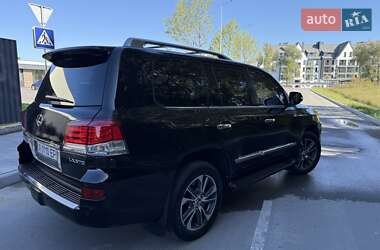Внедорожник / Кроссовер Lexus LX 2008 в 