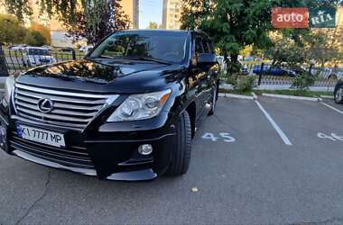 Позашляховик / Кросовер Lexus LX 2011 в 