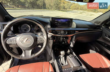 Позашляховик / Кросовер Lexus LX 2020 в 
