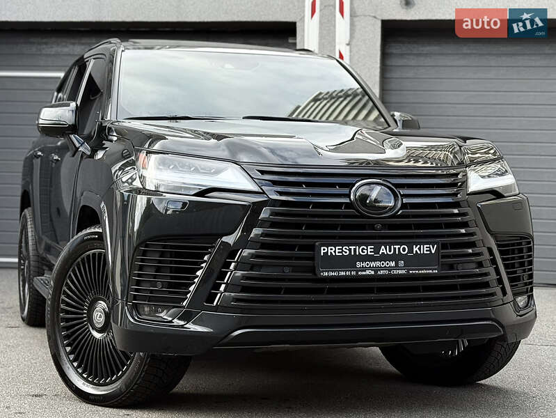 Lexus LX 2022