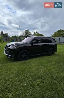 Позашляховик / Кросовер Lexus LX 2018 в 