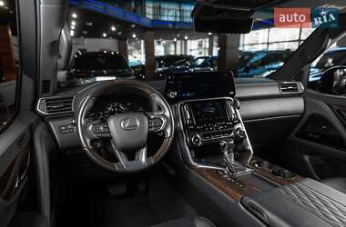 Позашляховик / Кросовер Lexus LX 2021 в 