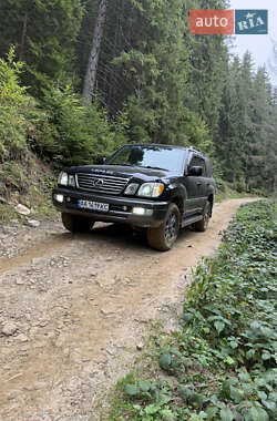 Позашляховик / Кросовер Lexus LX 2004 в 