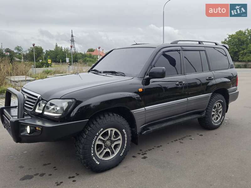 Позашляховик / Кросовер Lexus LX 2001 в Надвірній
