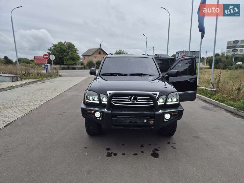 Позашляховик / Кросовер Lexus LX 2001 в Надвірній