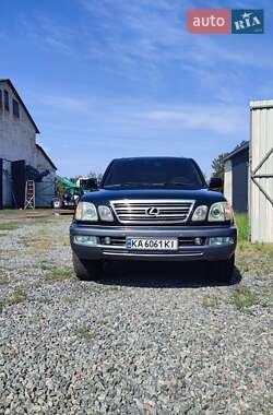 Позашляховик / Кросовер Lexus LX 2004 в 