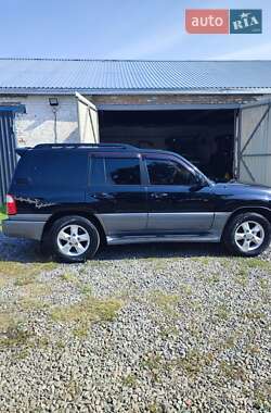 Внедорожник / Кроссовер Lexus LX 2004 в Драбове