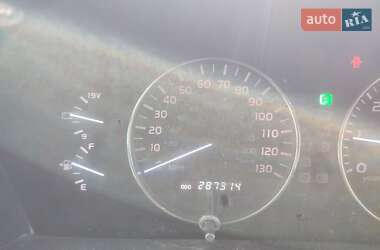 Позашляховик / Кросовер Lexus LX 2004 в 
