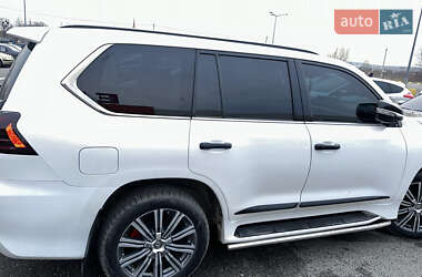 Позашляховик / Кросовер Lexus LX 2017 в 