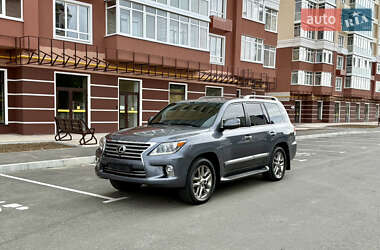 Внедорожник / Кроссовер Lexus LX 2014 в 