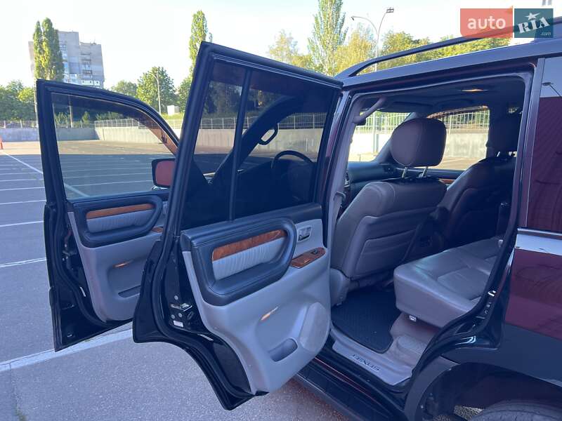 Внедорожник / Кроссовер Lexus LX 2005 в Кропивницком