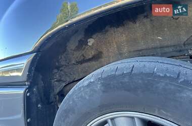 Позашляховик / Кросовер Lexus LX 2005 в 