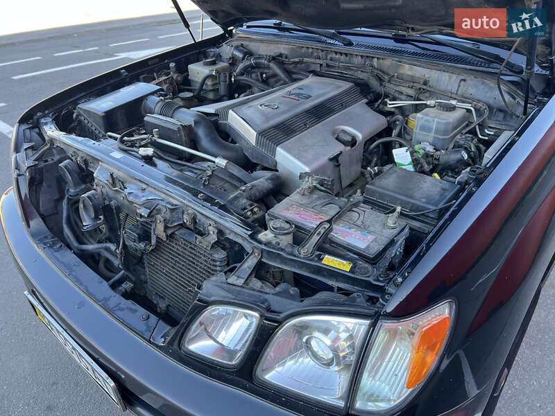 Внедорожник / Кроссовер Lexus LX 2005 в Кропивницком