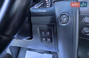 Внедорожник / Кроссовер Lexus LX 2009 в 