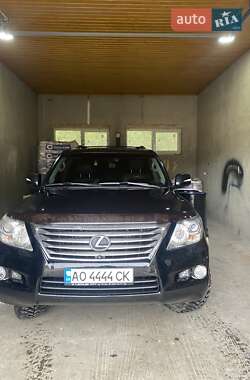 Позашляховик / Кросовер Lexus LX 2008 в 