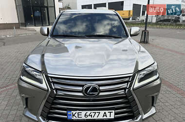 Позашляховик / Кросовер Lexus LX 2016 в Дніпрі