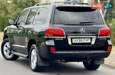 Внедорожник / Кроссовер Lexus LX 2008 в 