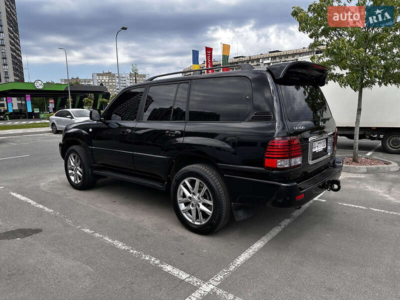 Позашляховик / Кросовер Lexus LX 2005 в Києві