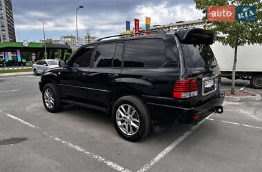 Позашляховик / Кросовер Lexus LX 2005 в 