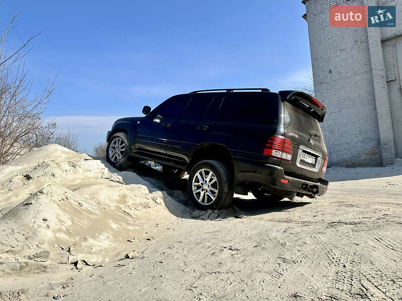 Позашляховик / Кросовер Lexus LX 2005 в Києві