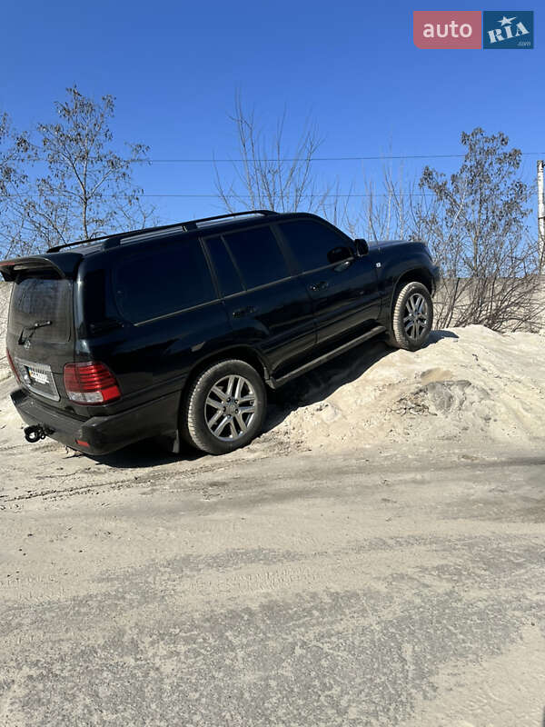Позашляховик / Кросовер Lexus LX 2005 в Києві