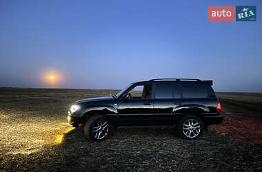 Позашляховик / Кросовер Lexus LX 2005 в 