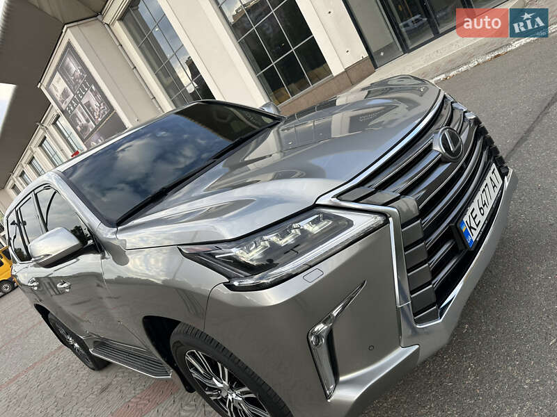 Позашляховик / Кросовер Lexus LX 2016 в Дніпрі фото 13 Позашляховик / Кросовер Lexus LX 2016 в Дніпрі