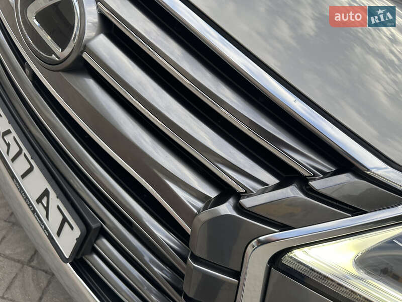 Позашляховик / Кросовер Lexus LX 2016 в Дніпрі фото 17 Позашляховик / Кросовер Lexus LX 2016 в Дніпрі