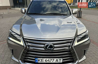 Позашляховик / Кросовер Lexus LX 2016 в Дніпрі