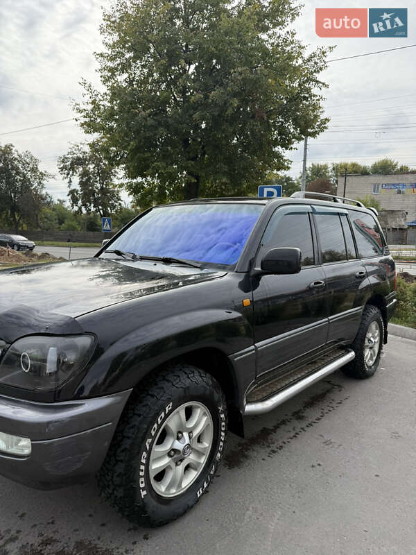 Позашляховик / Кросовер Lexus LX 2005 в Чернігові